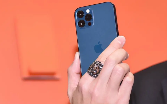 木里苹果手机维修分享iPhone12系列重启方法教程 